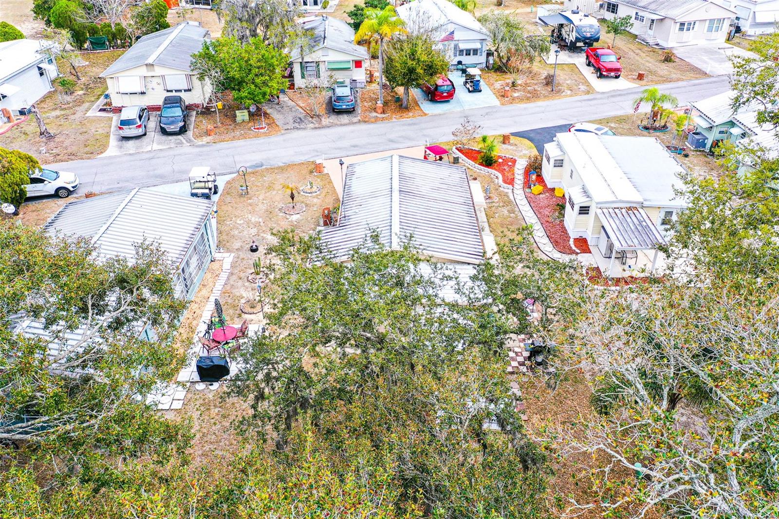 Image 19 of 43 For 77 Silversides Street