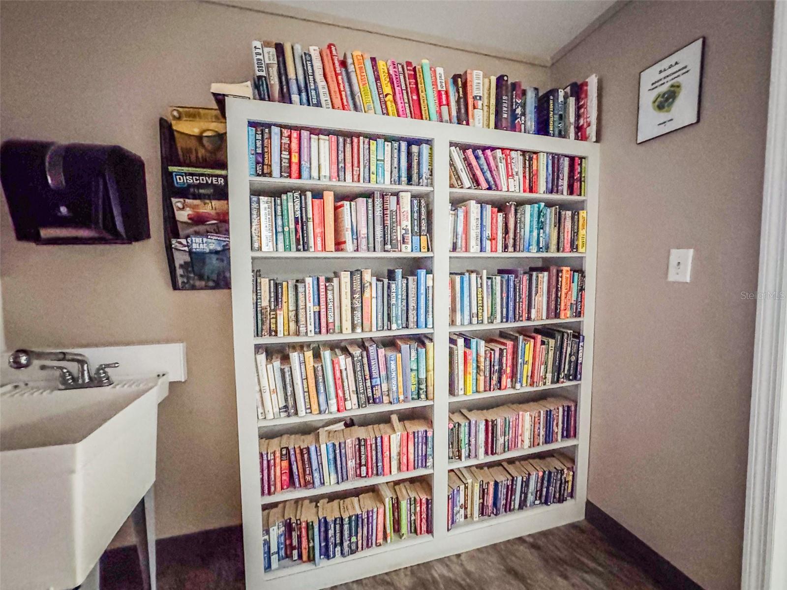 Image 31 of 43 For 77 Silversides Street