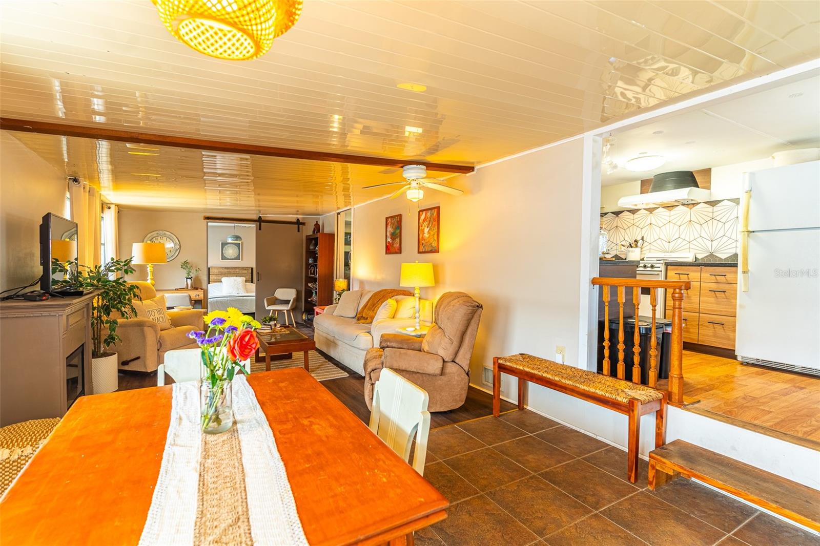 Image 4 of 43 For 77 Silversides Street