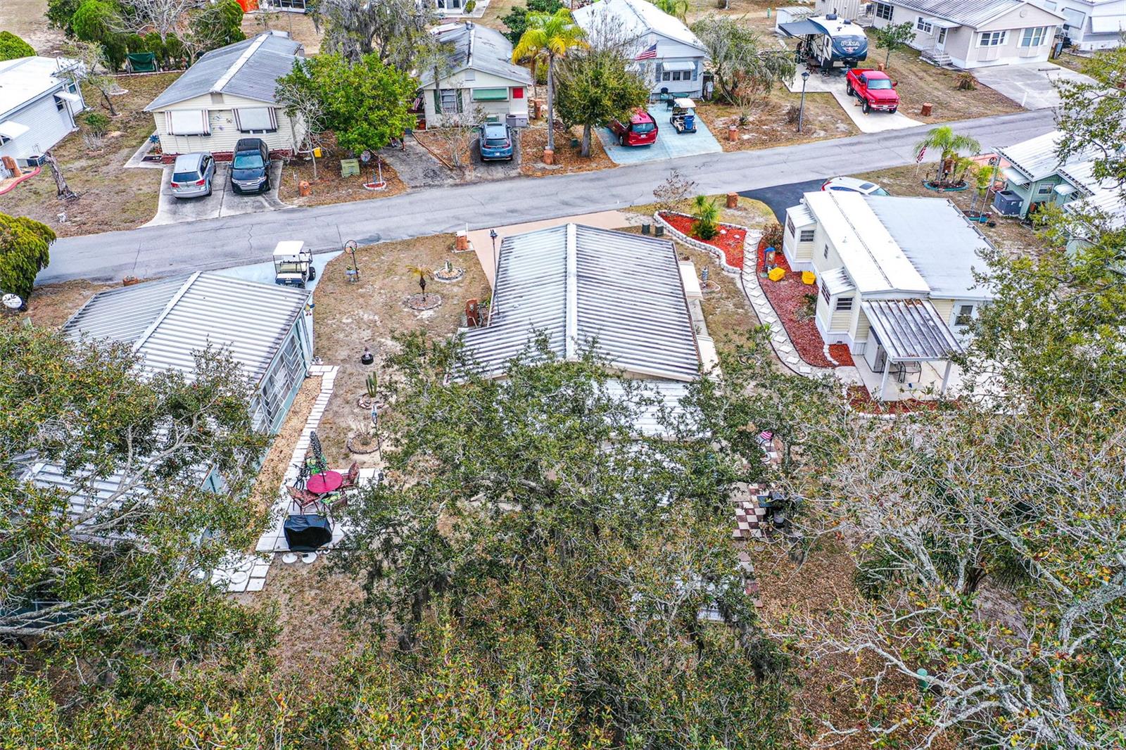 Image 42 of 43 For 77 Silversides Street