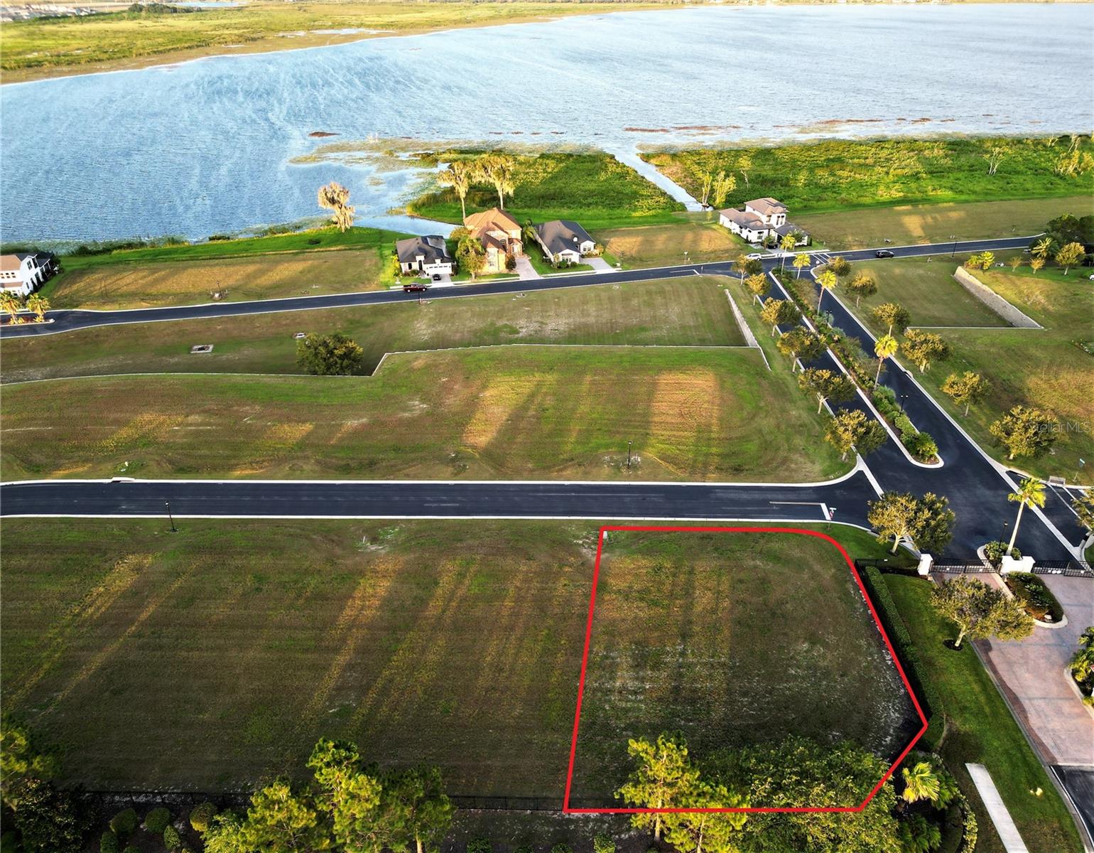 Image 8 of 31 For 508 Bonamia Avenue