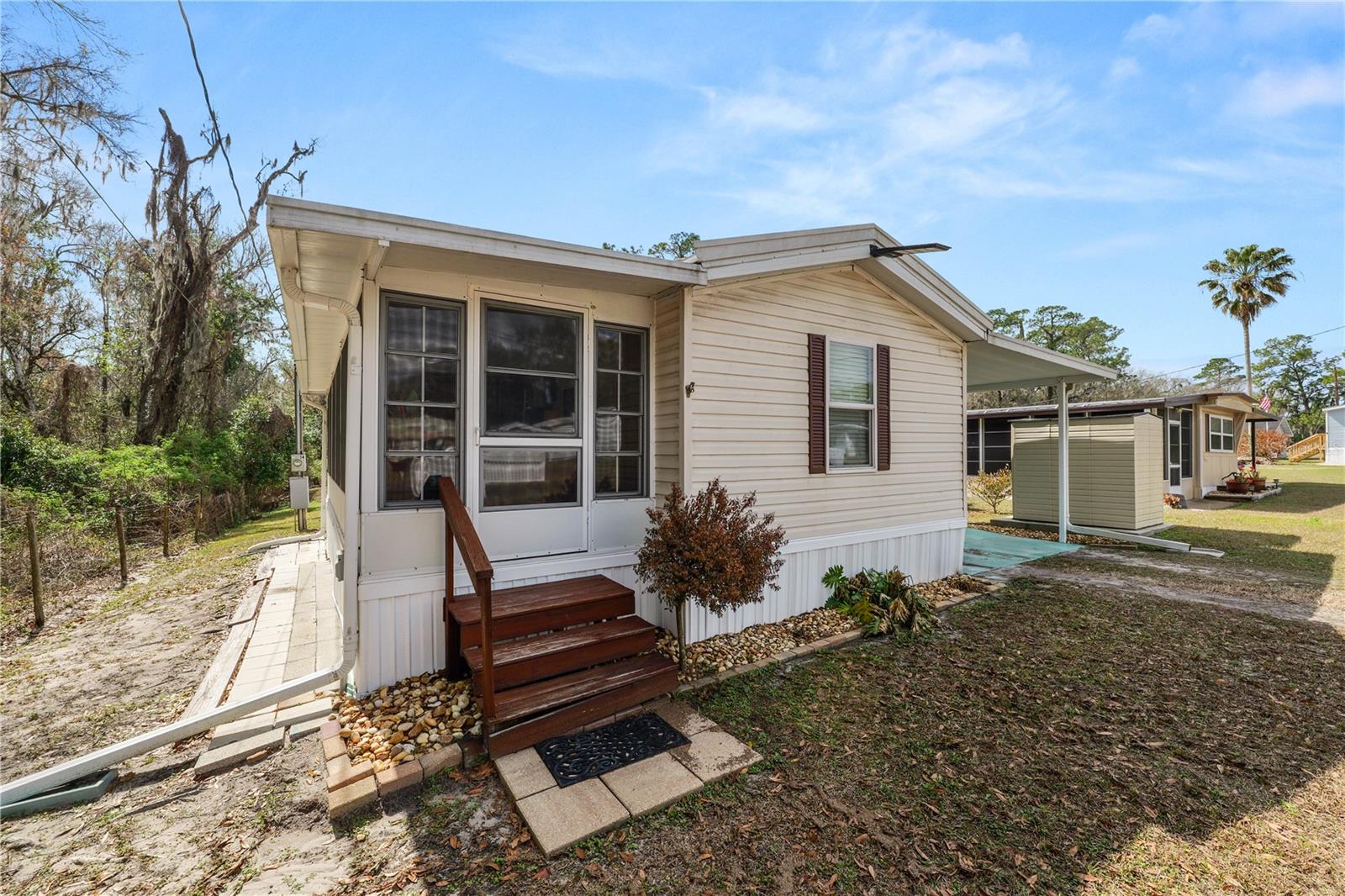 Image 24 of 34 For 710 Socrum Loop Road 14