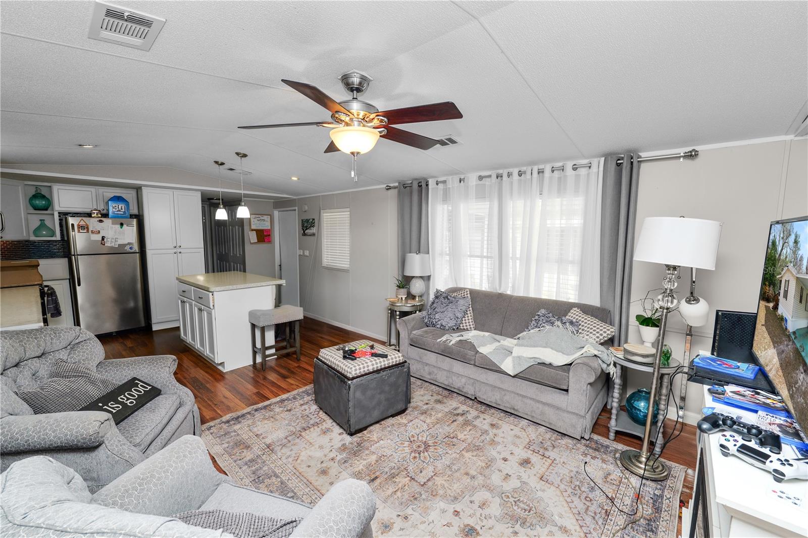 Image 8 of 34 For 710 Socrum Loop Road 14