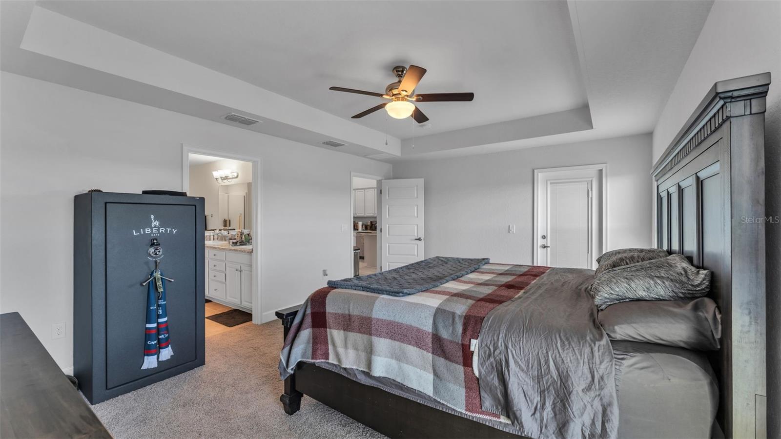 Image 18 of 43 For 4724 Brookshire Court