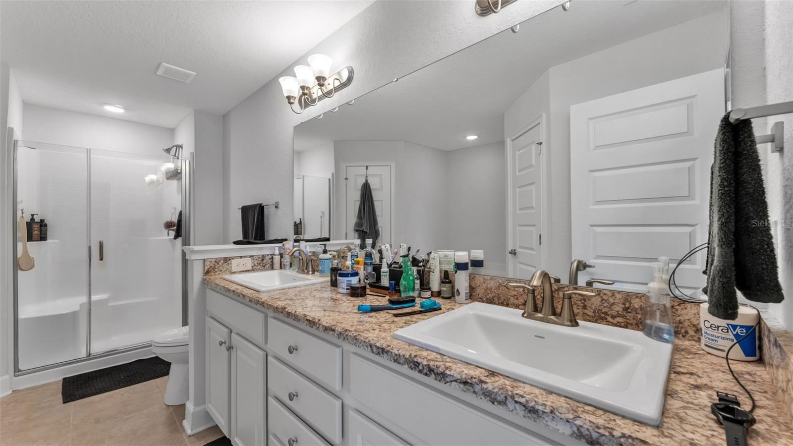 Image 20 of 43 For 4724 Brookshire Court