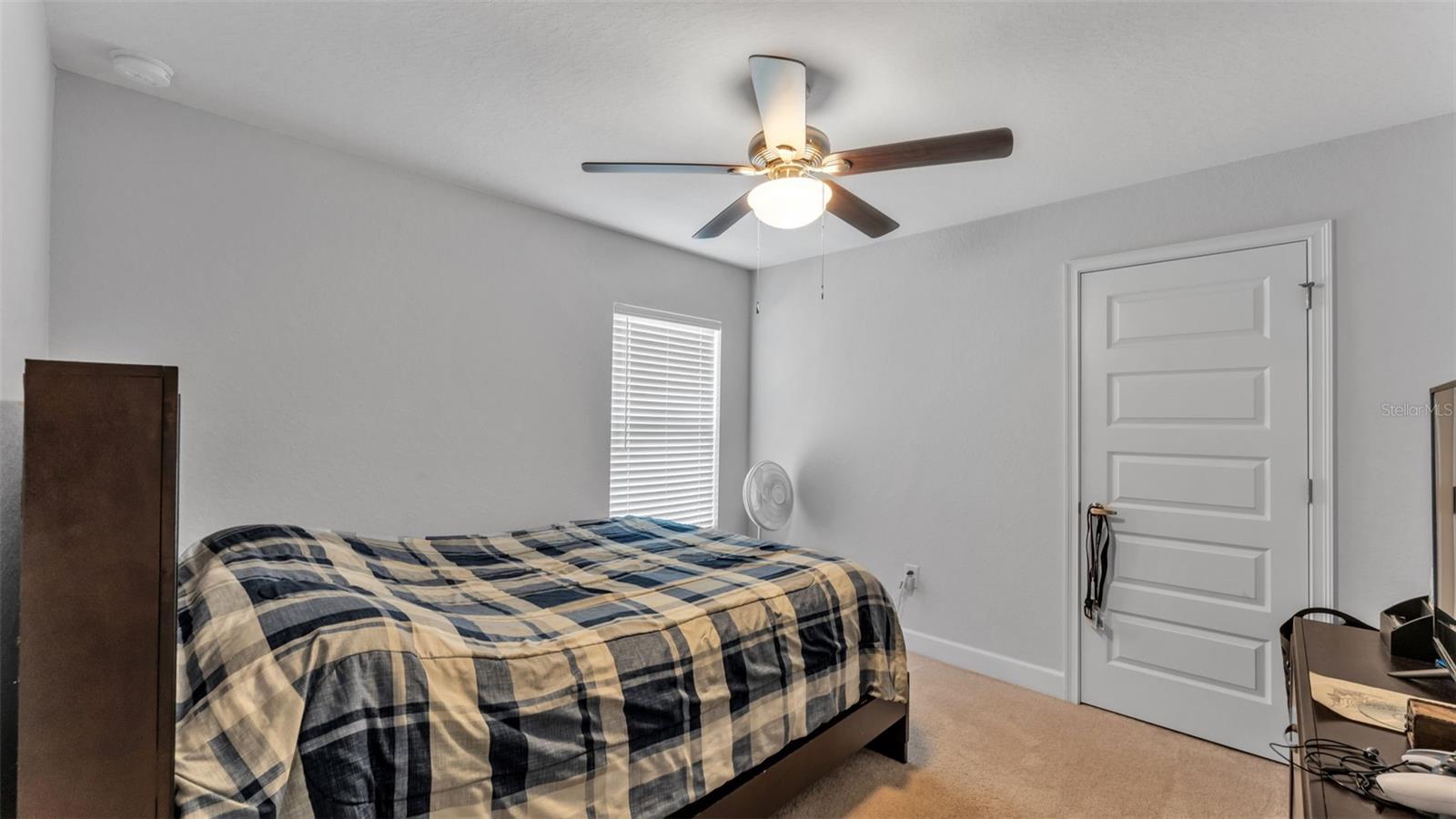 Image 24 of 43 For 4724 Brookshire Court