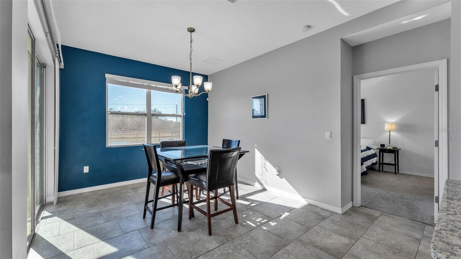 Image 20 of 53 For 2772 Canyon Crest Drive