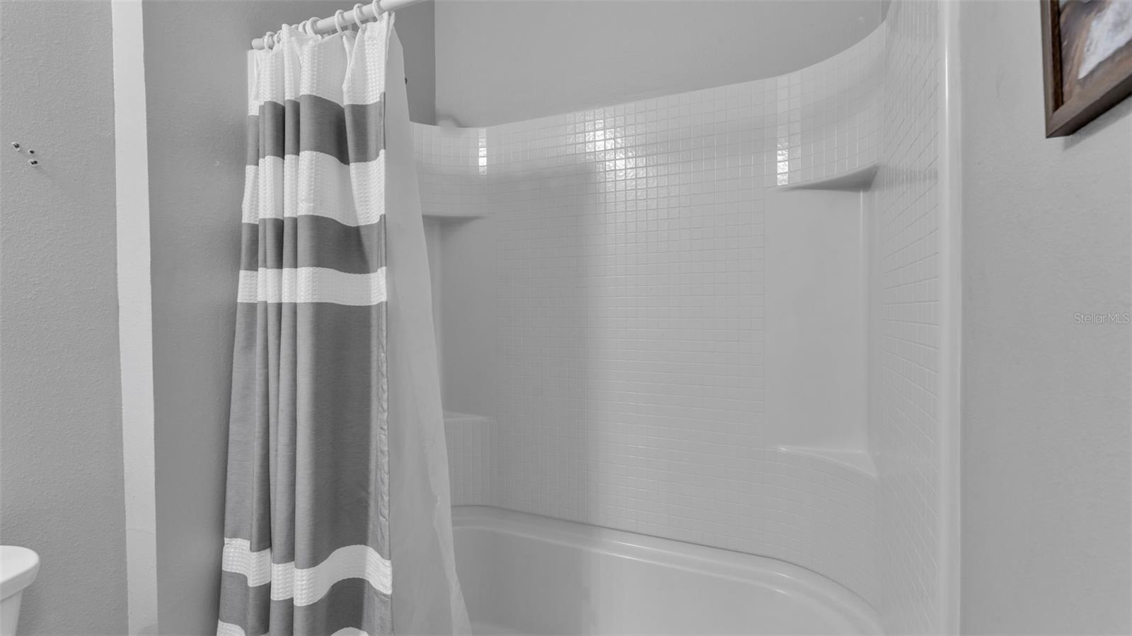 Image 37 of 53 For 2772 Canyon Crest Drive