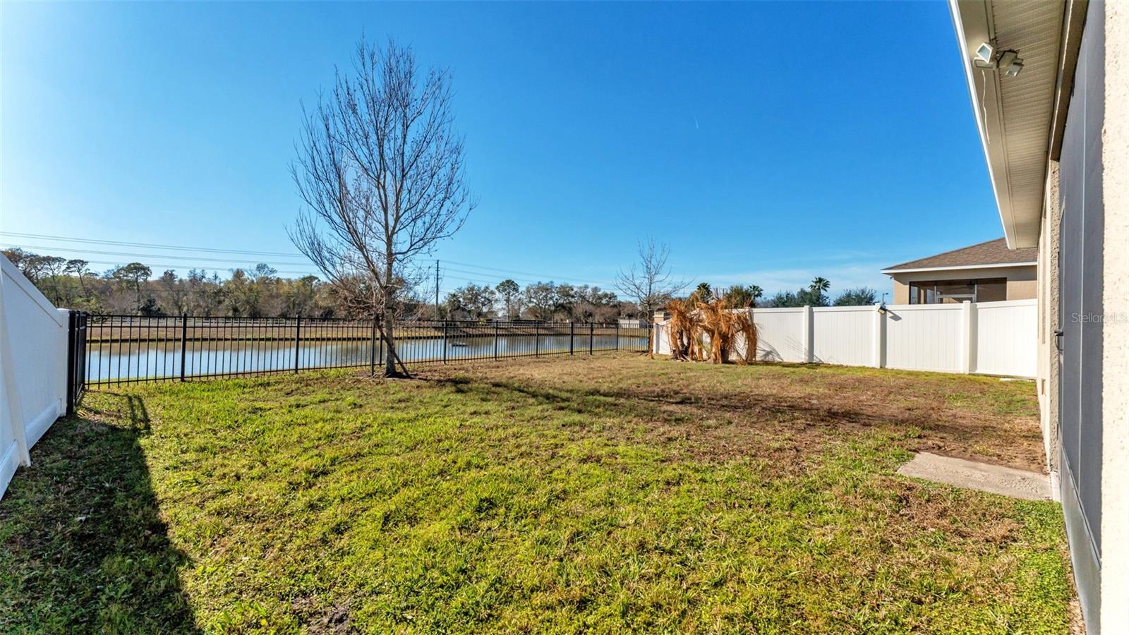 Image 41 of 53 For 2772 Canyon Crest Drive