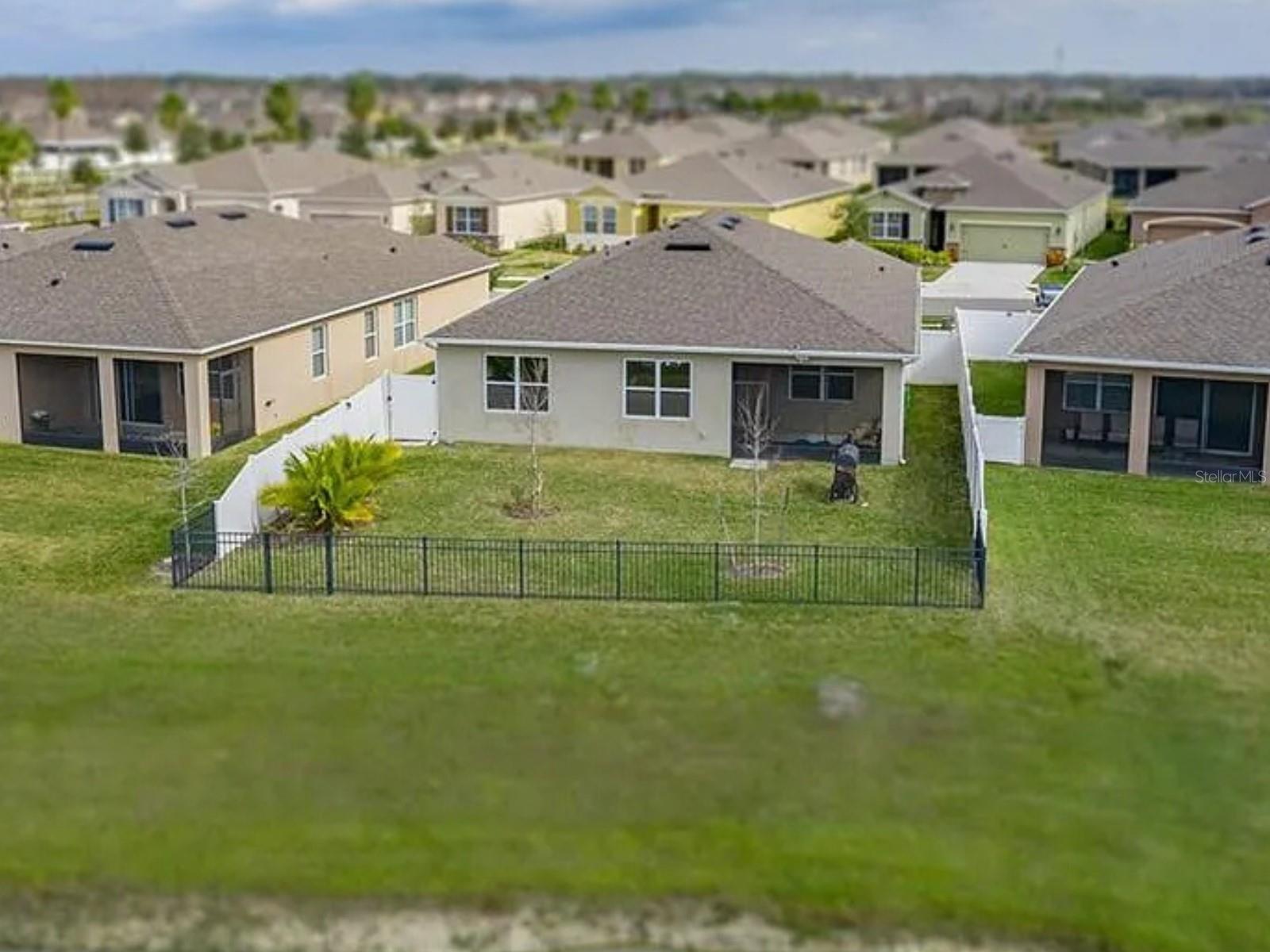 Image 43 of 53 For 2772 Canyon Crest Drive