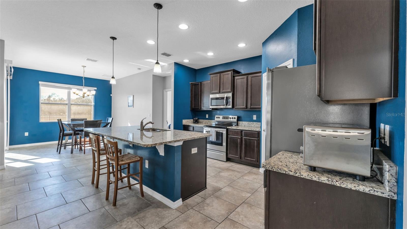 Image 6 of 53 For 2772 Canyon Crest Drive