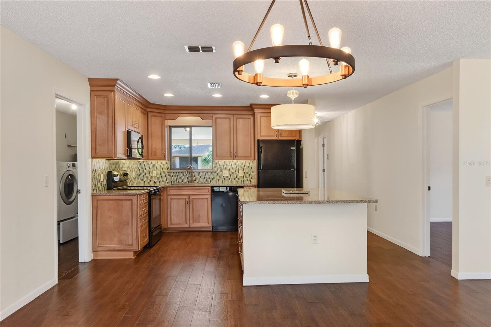 Image 47 of 53 For 447 Lake Carolyn Circle