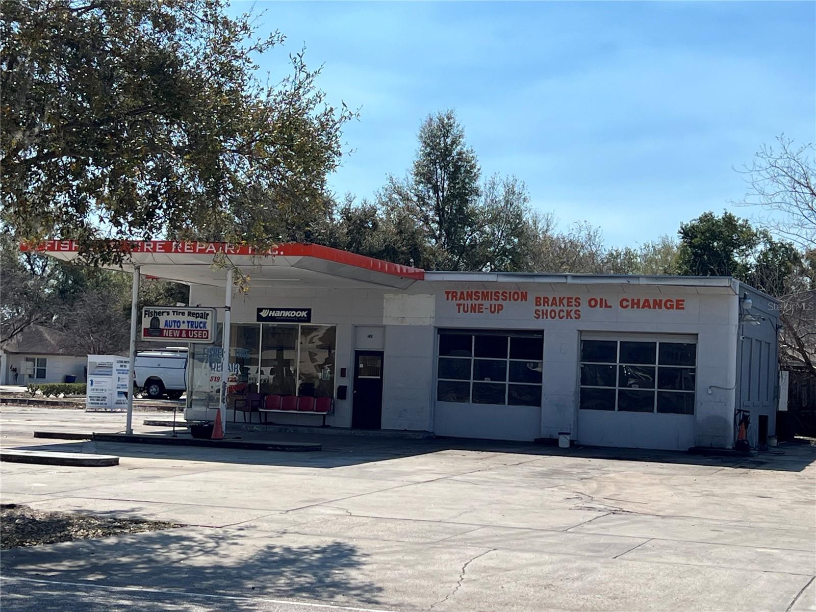 Image 3 of 6 For 795 Main Street