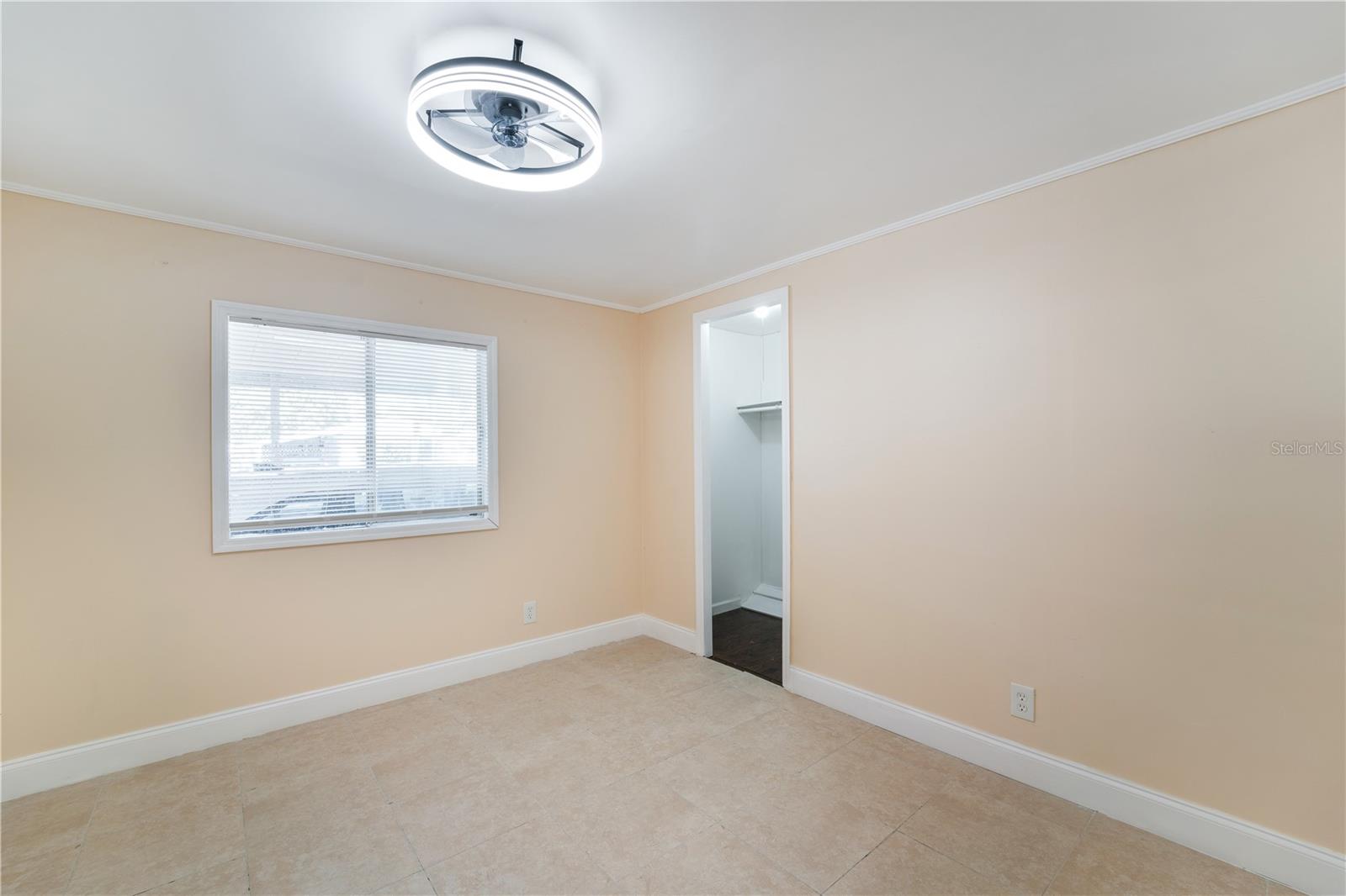 Image 21 of 35 For 730 214th Avenue