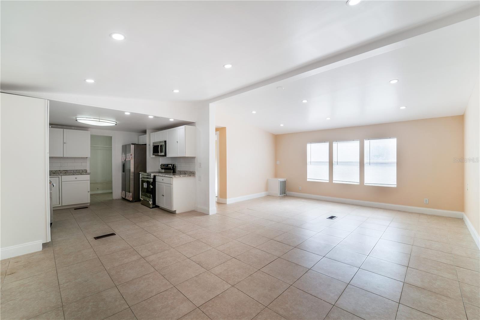 Image 7 of 35 For 730 214th Avenue