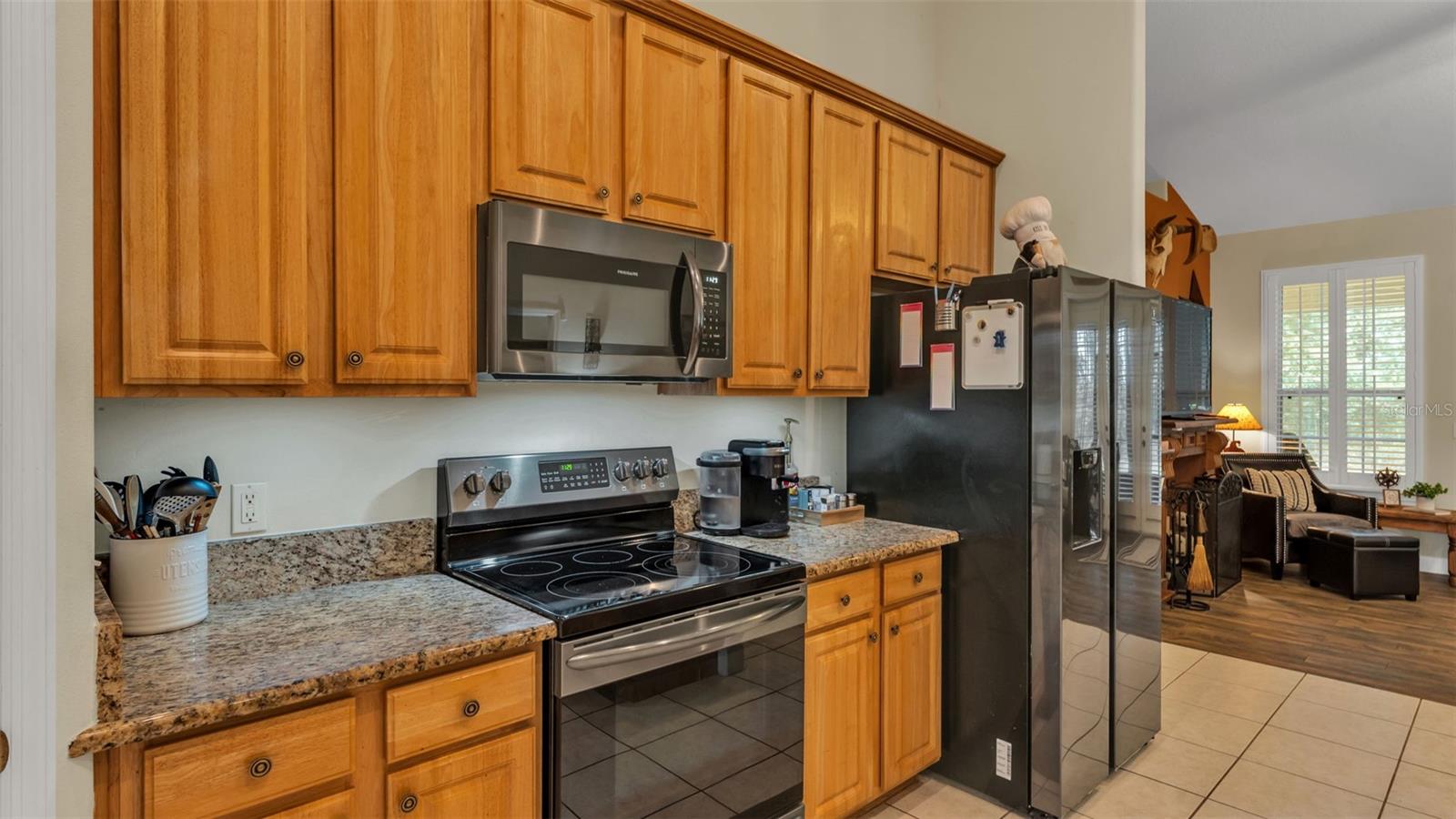 Image 13 of 50 For 781 Country Walk Cove