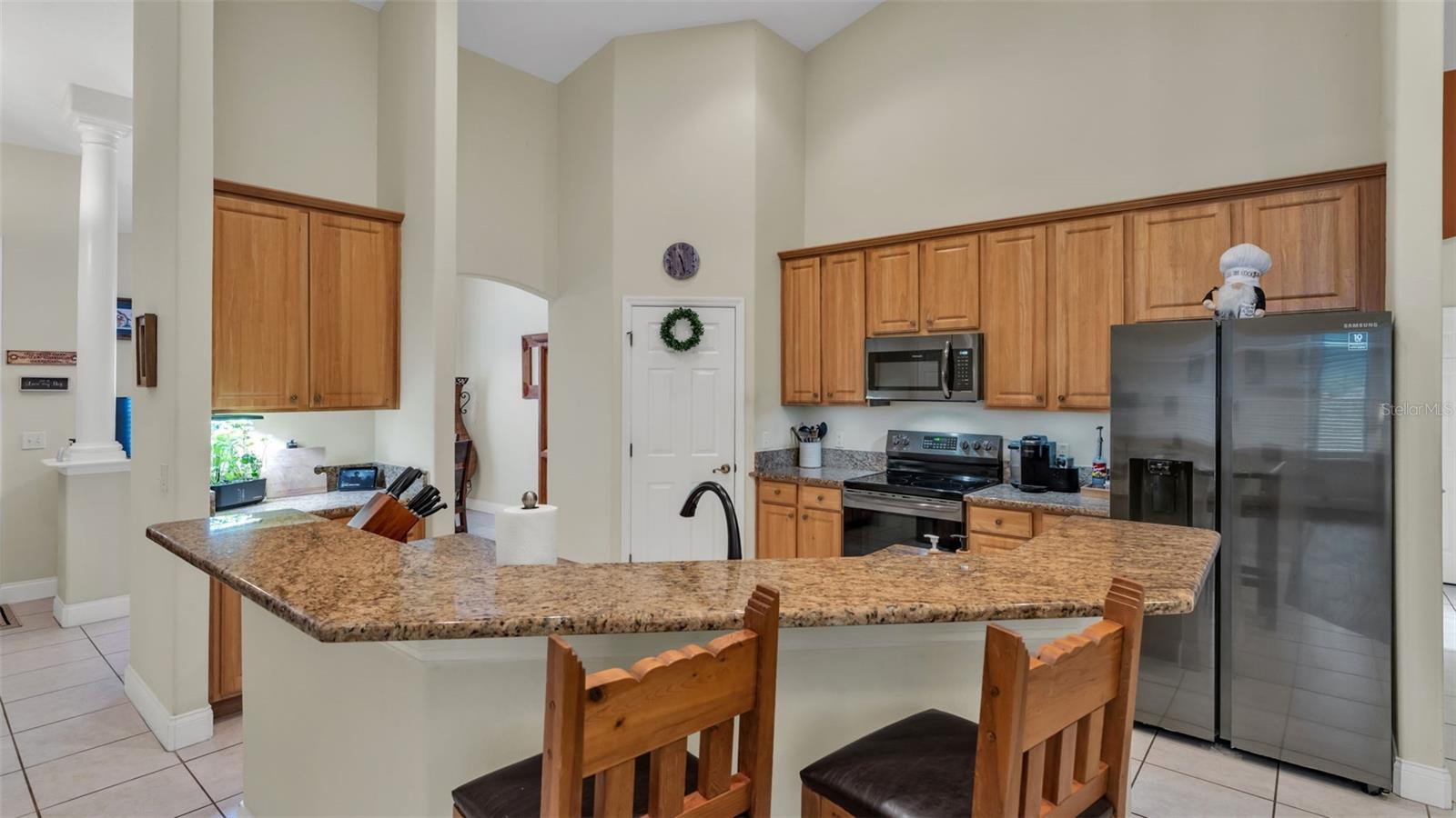 Image 14 of 50 For 781 Country Walk Cove