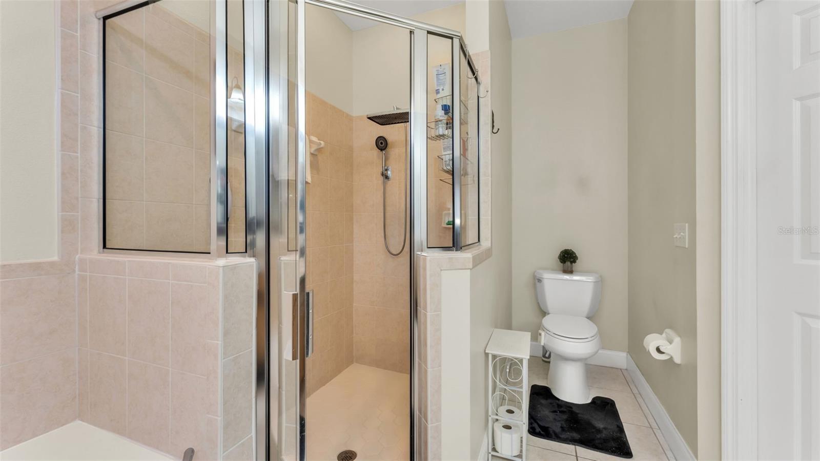 Image 28 of 50 For 781 Country Walk Cove