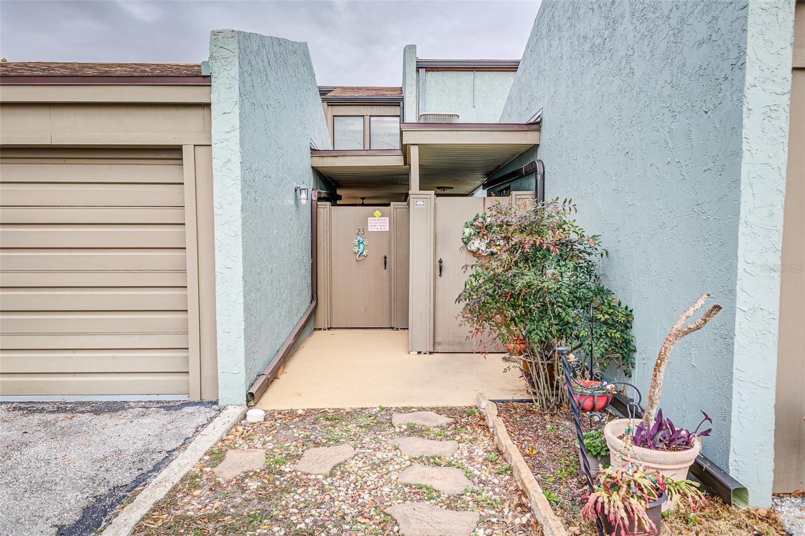 Image 2 of 35 For 2500 21st Street Nw 23