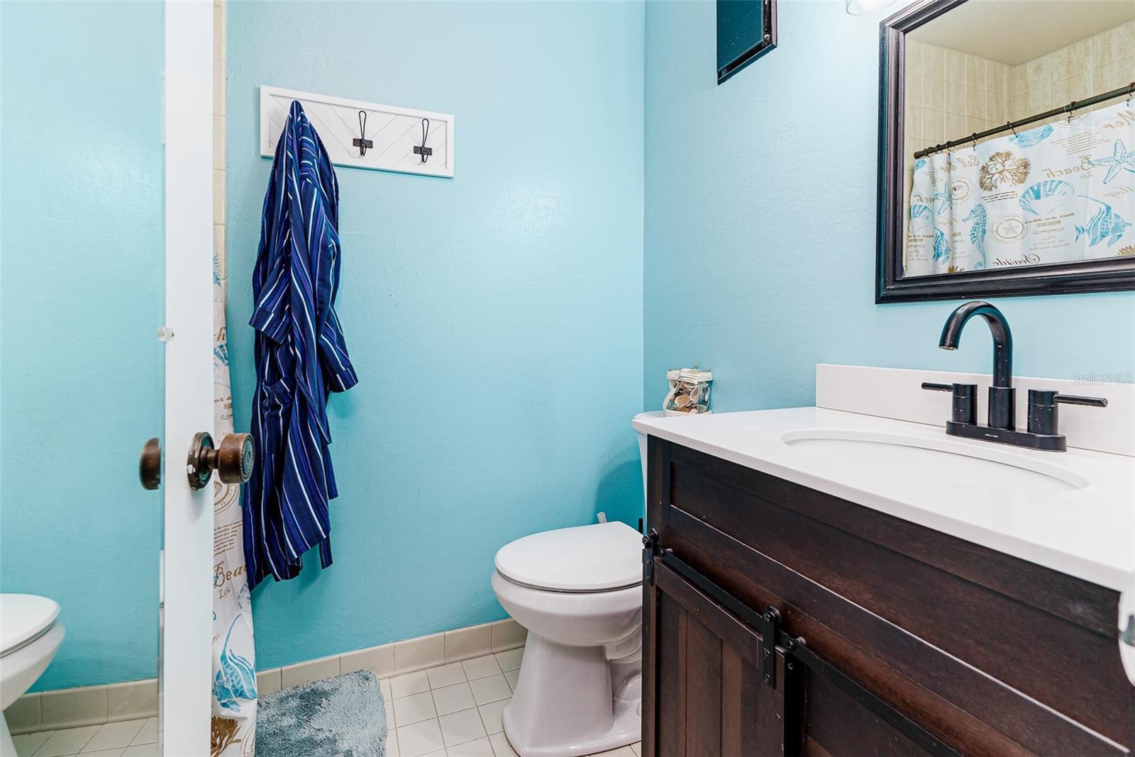 Image 23 of 35 For 2500 21st Street Nw 23