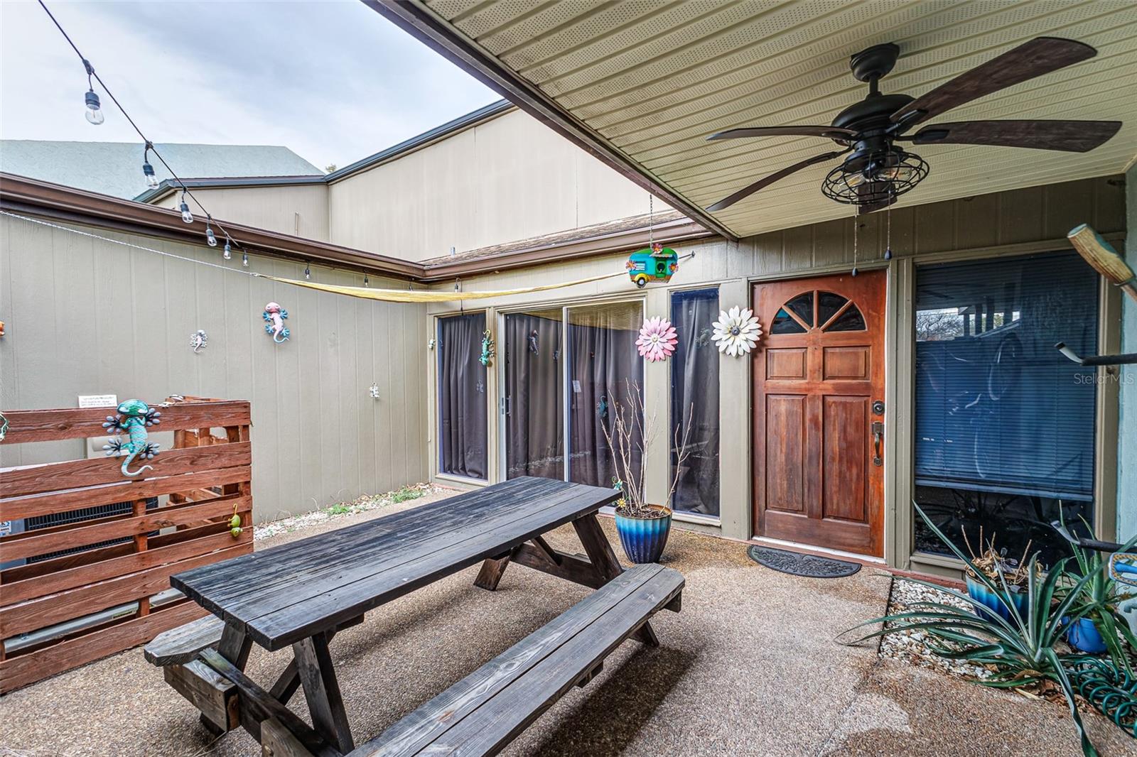 Image 3 of 35 For 2500 21st Street Nw 23