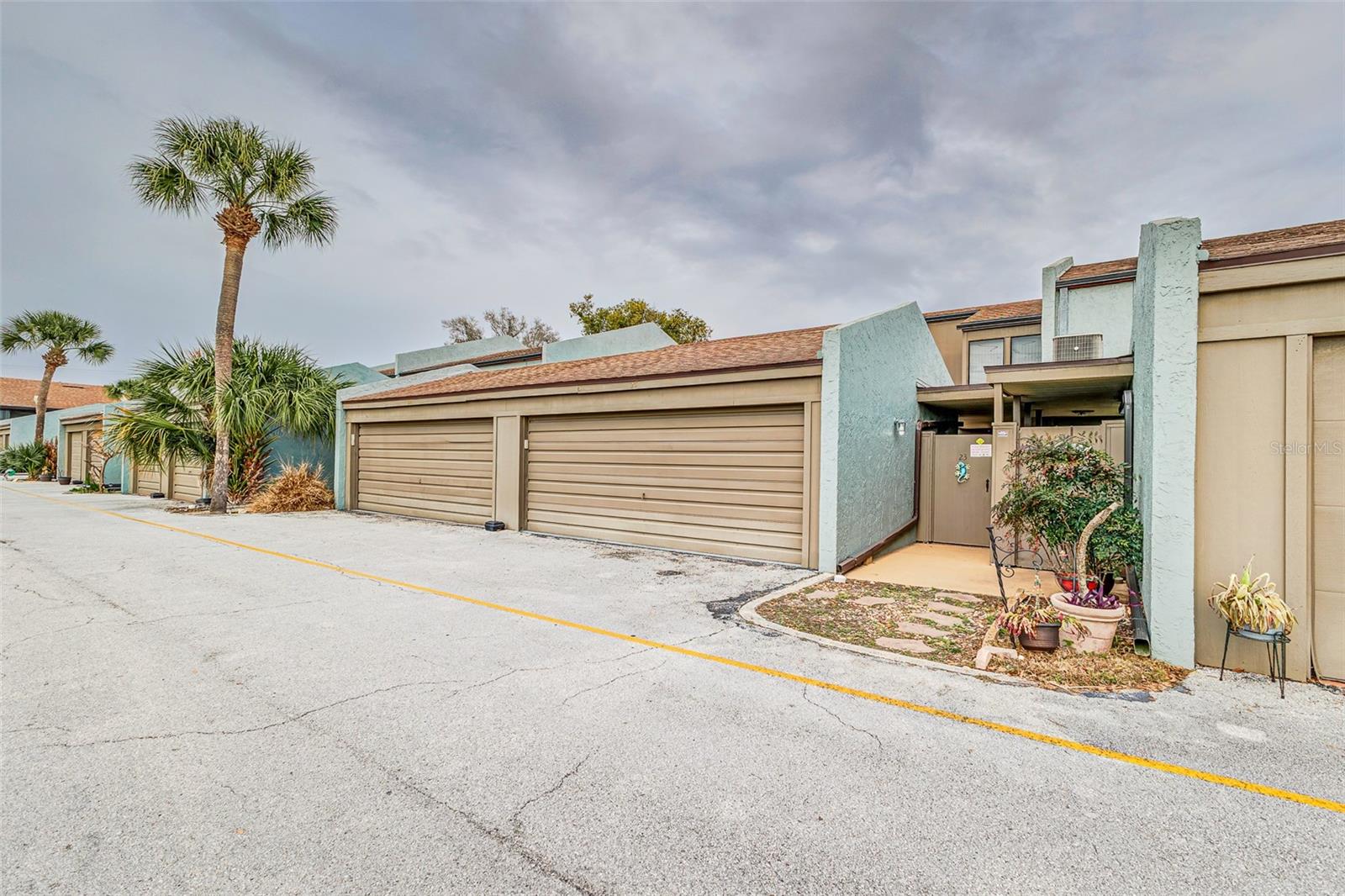 Image 35 of 35 For 2500 21st Street Nw 23