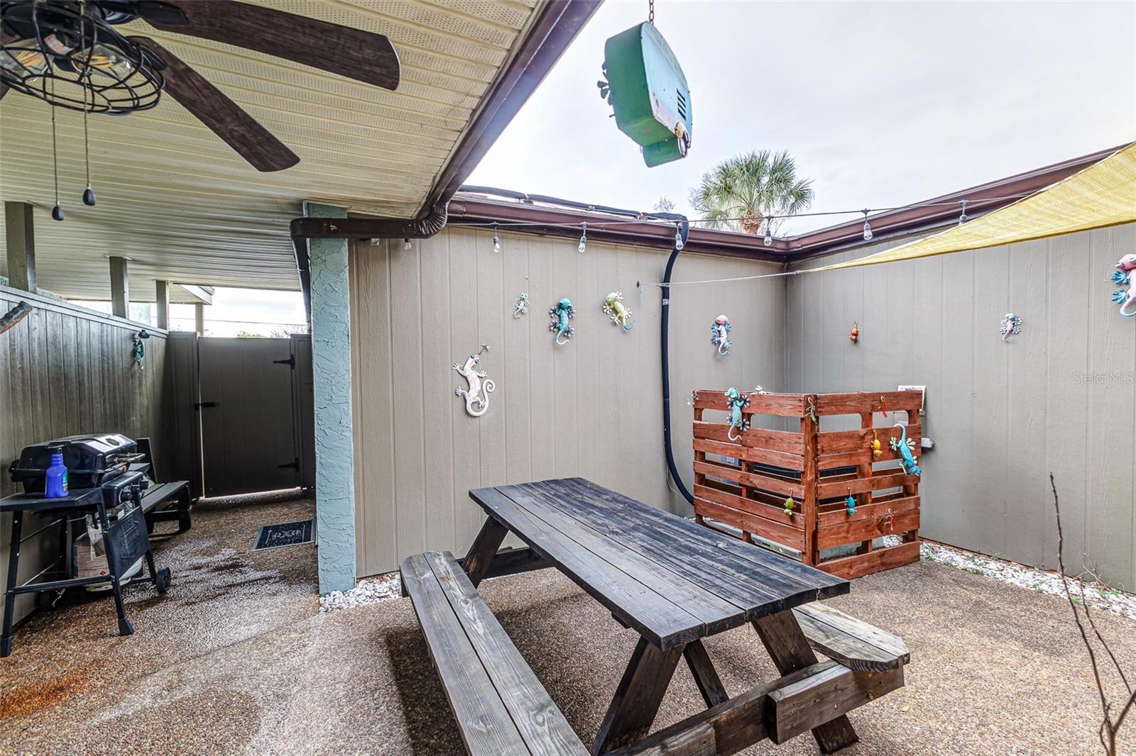 Image 4 of 35 For 2500 21st Street Nw 23