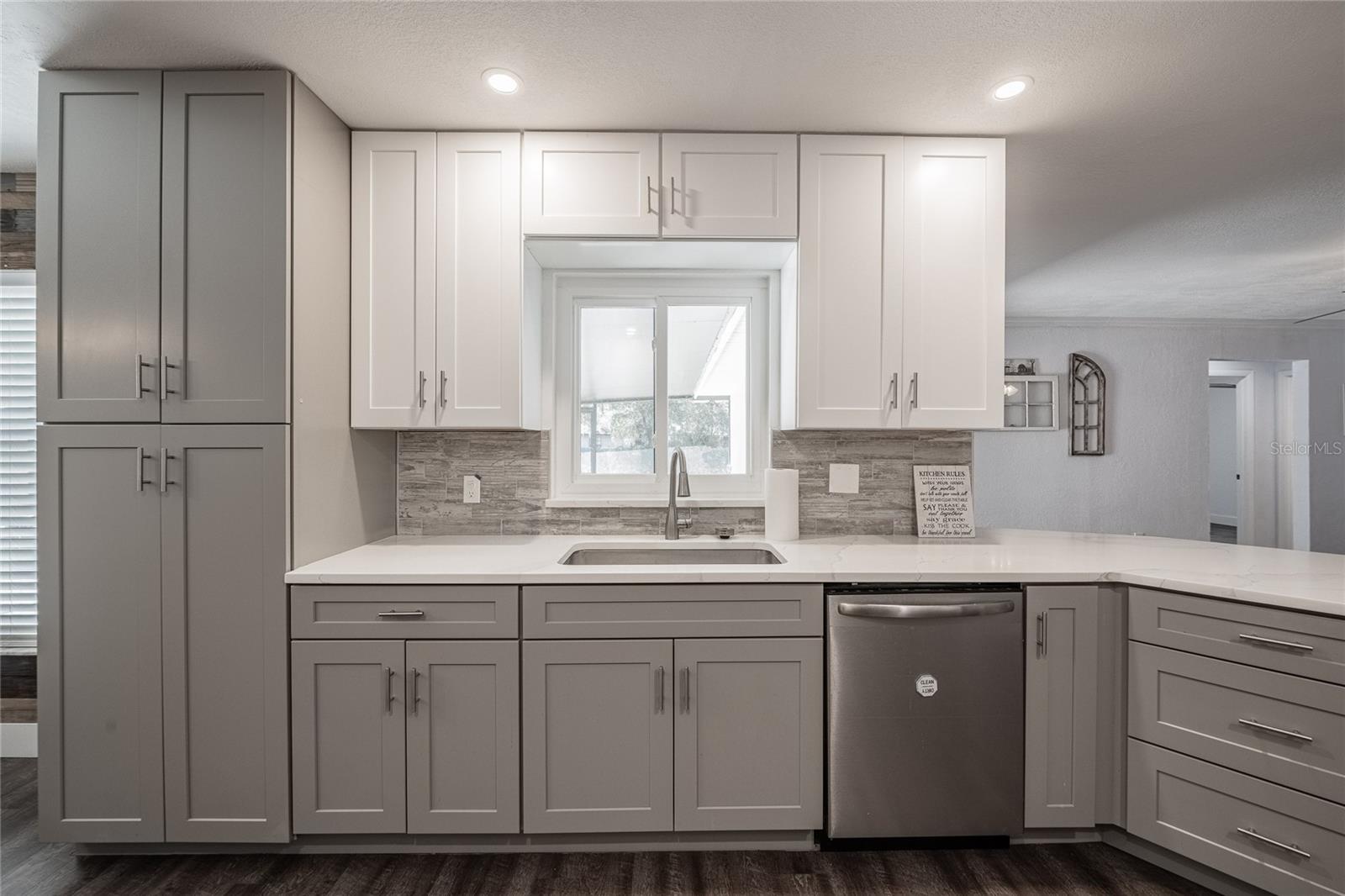 Image 14 of 48 For 1315 Timberidge Loop S