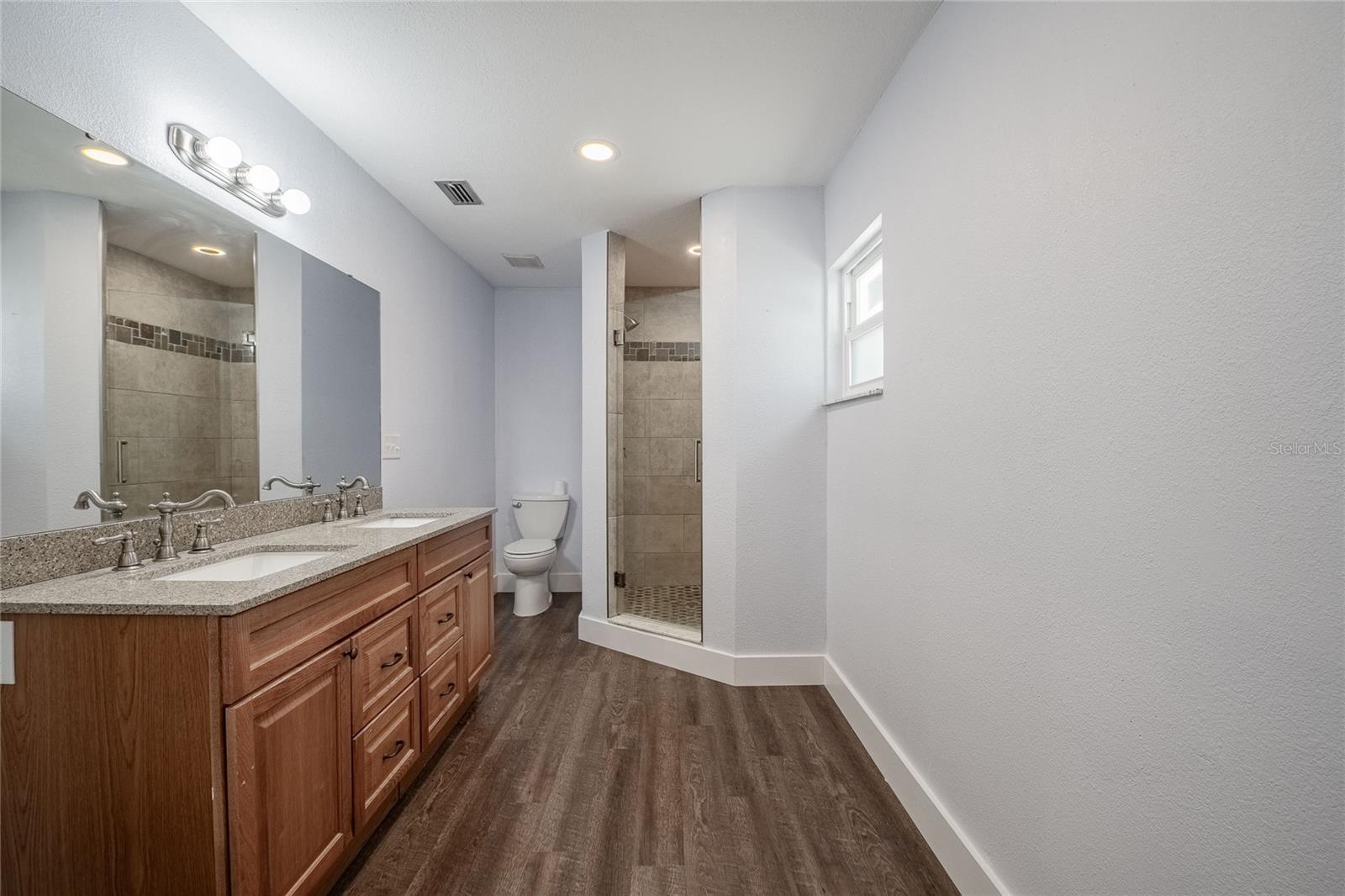 Image 25 of 48 For 1315 Timberidge Loop S