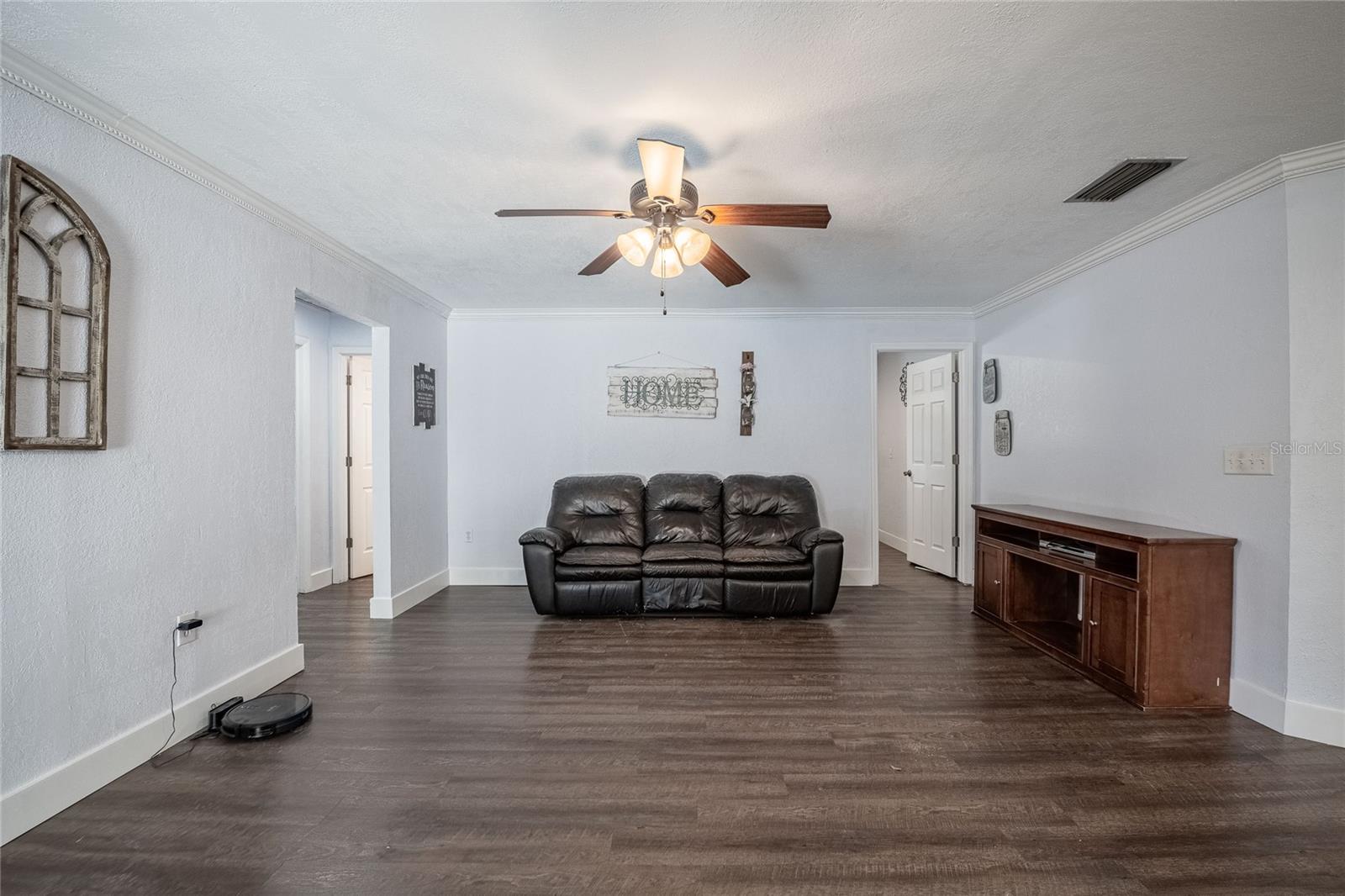 Image 35 of 48 For 1315 Timberidge Loop S