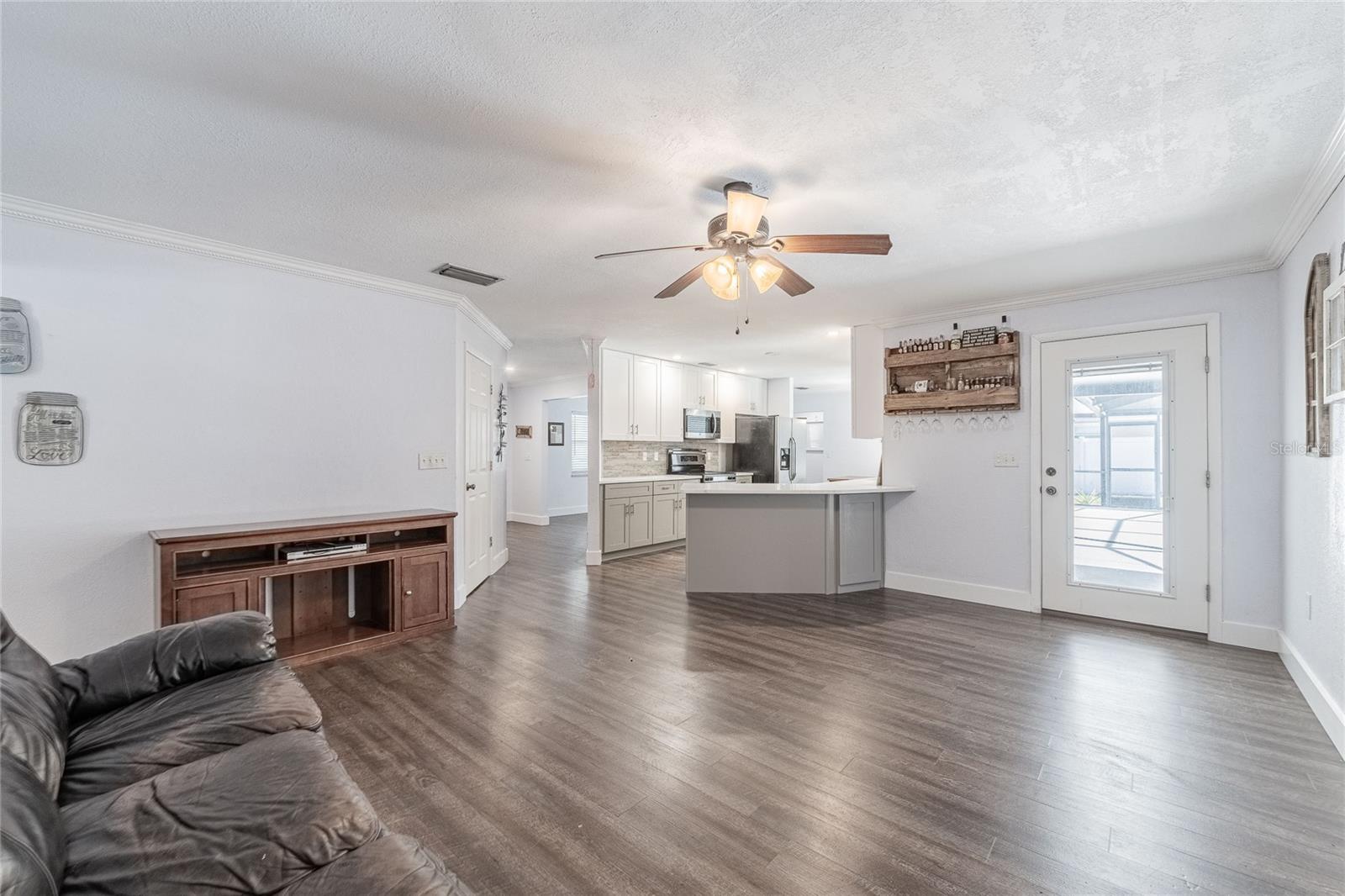 Image 37 of 48 For 1315 Timberidge Loop S