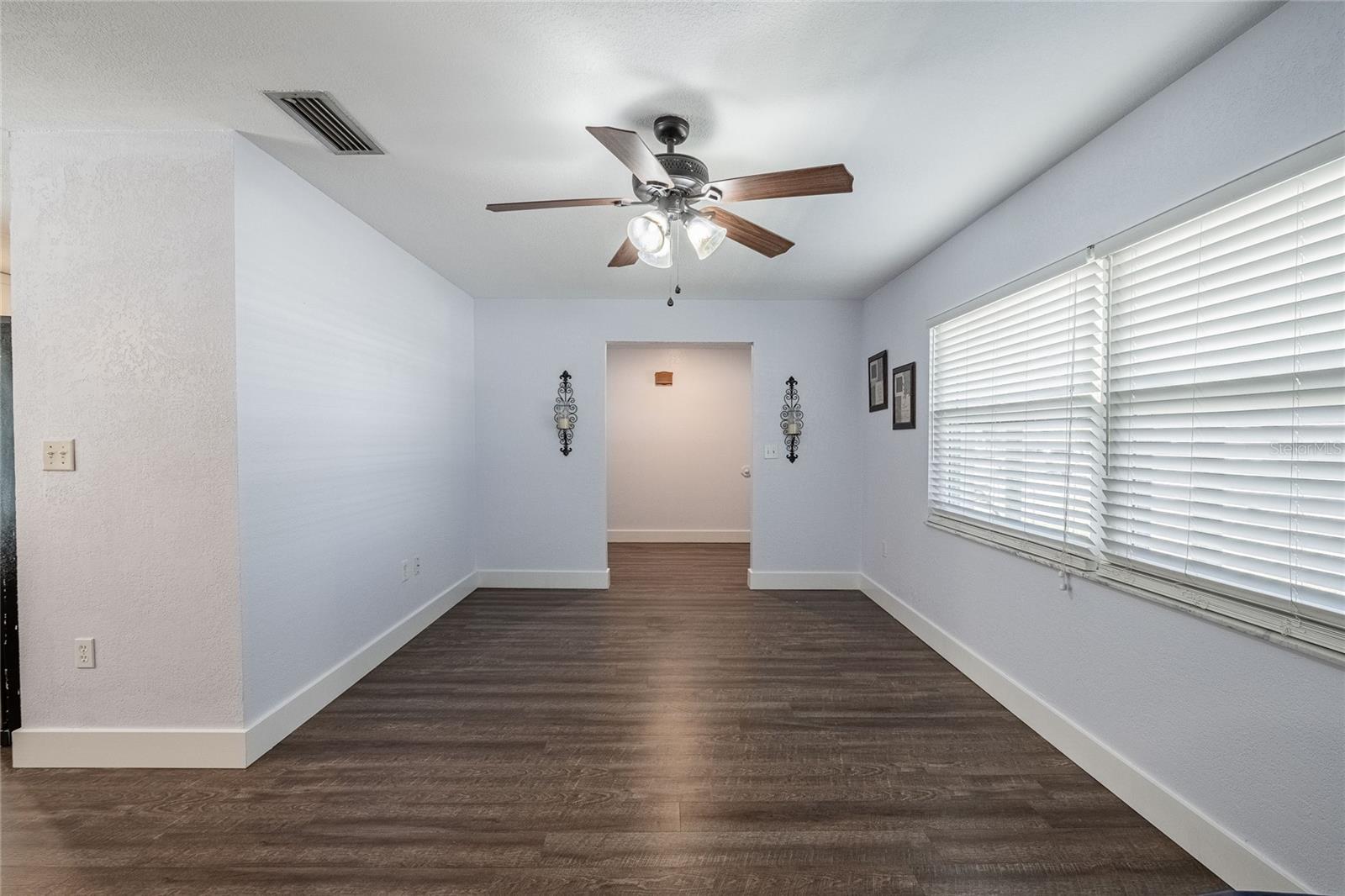 Image 6 of 48 For 1315 Timberidge Loop S