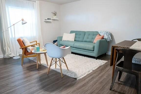 Image 20 of 30 For 1016 Mississippi Avenue 101