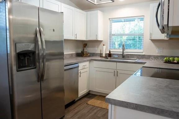 Image 25 of 30 For 1016 Mississippi Avenue 101