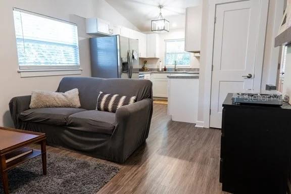 Image 26 of 30 For 1016 Mississippi Avenue 101