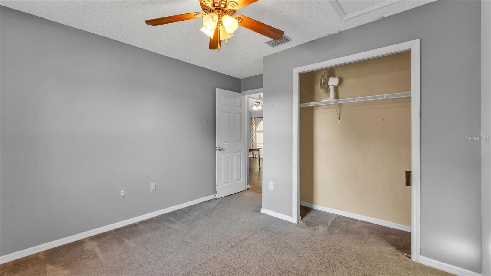 Image 21 of 40 For 7627 Clouser Court