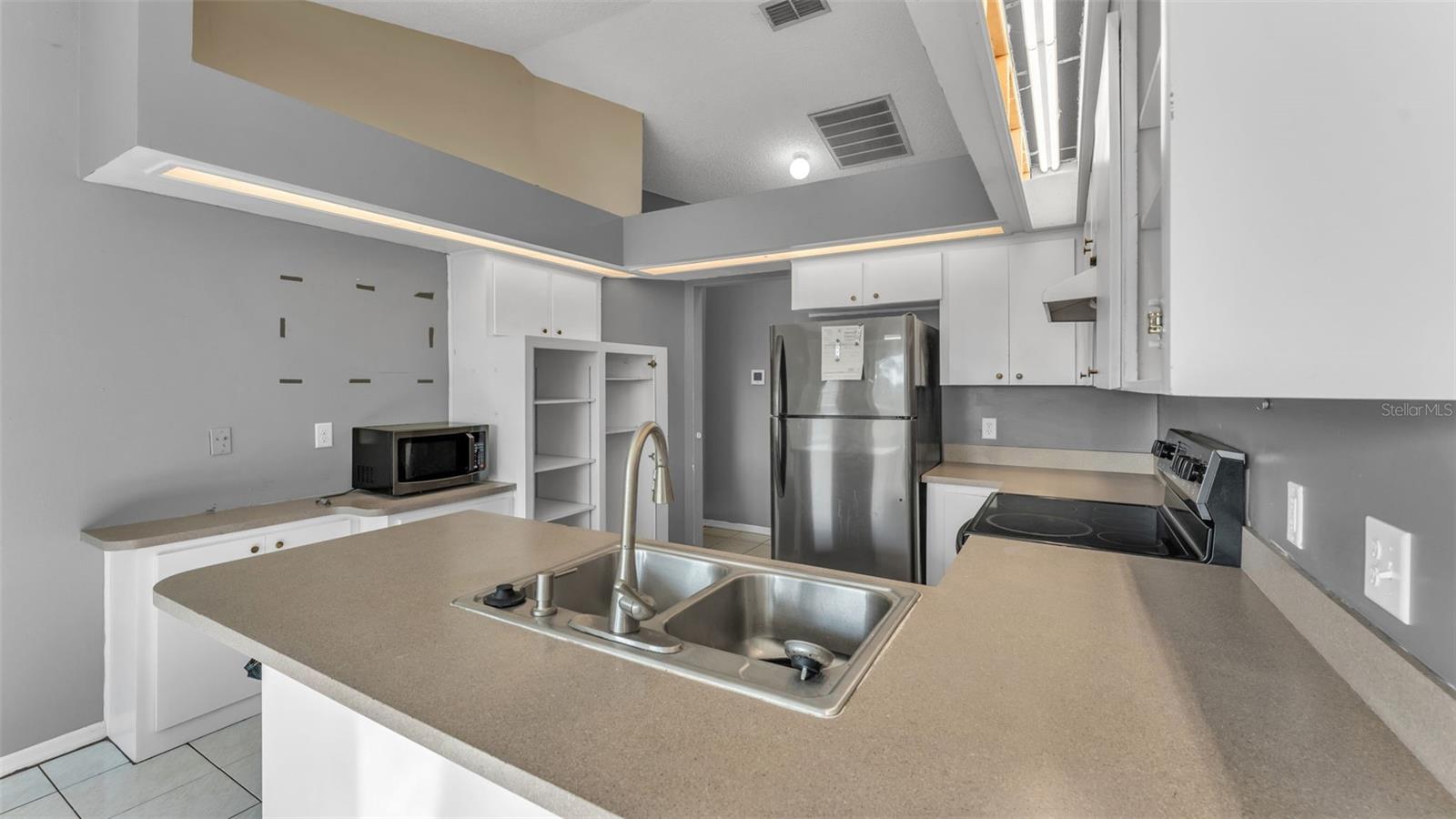 Image 24 of 40 For 7627 Clouser Court