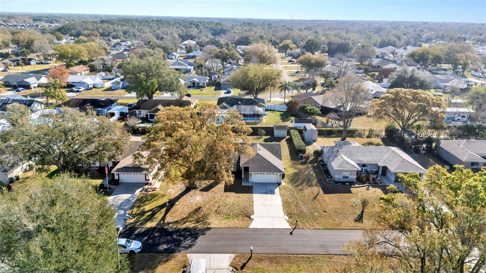 Image 27 of 40 For 7627 Clouser Court