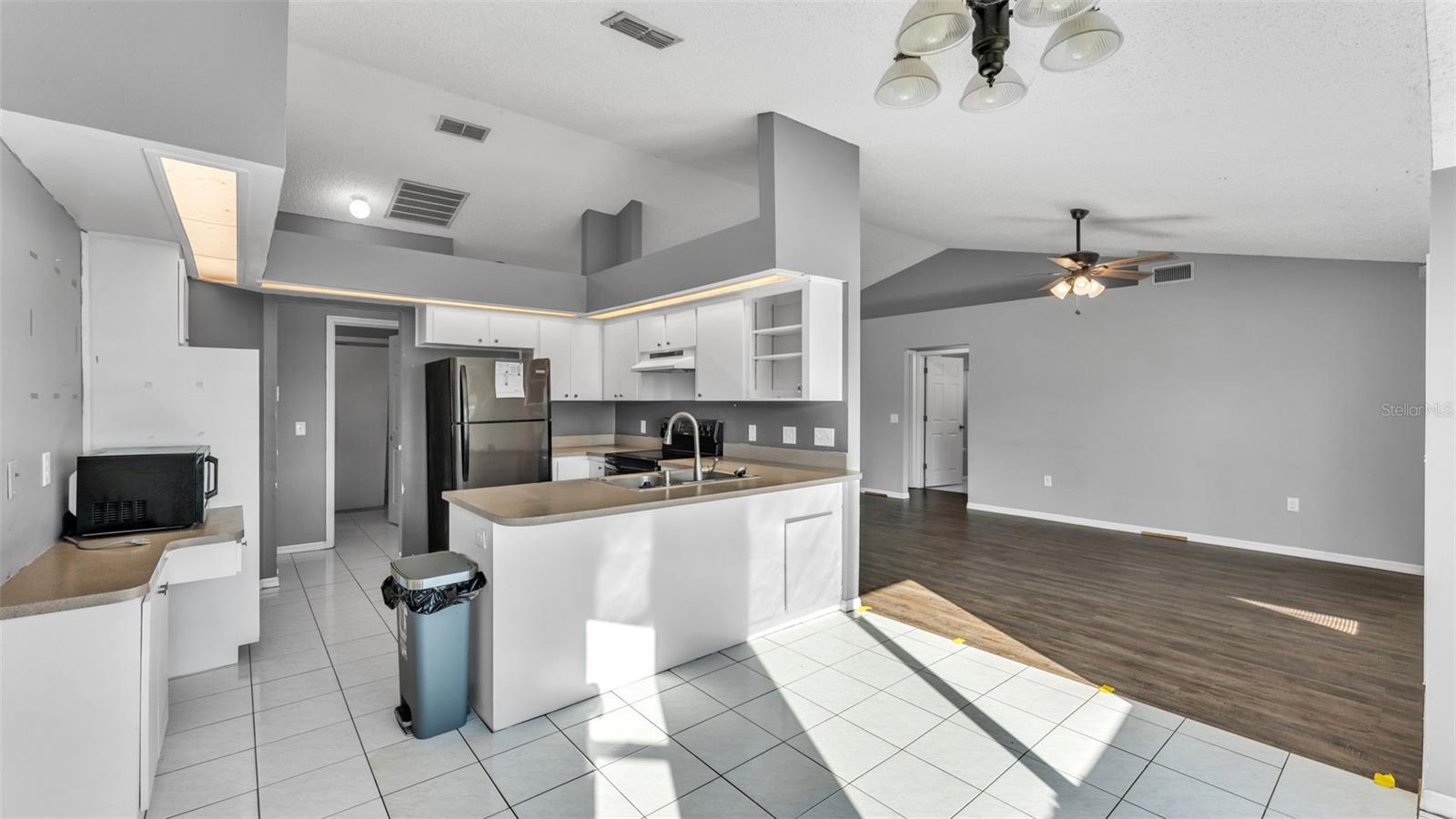 Image 39 of 40 For 7627 Clouser Court