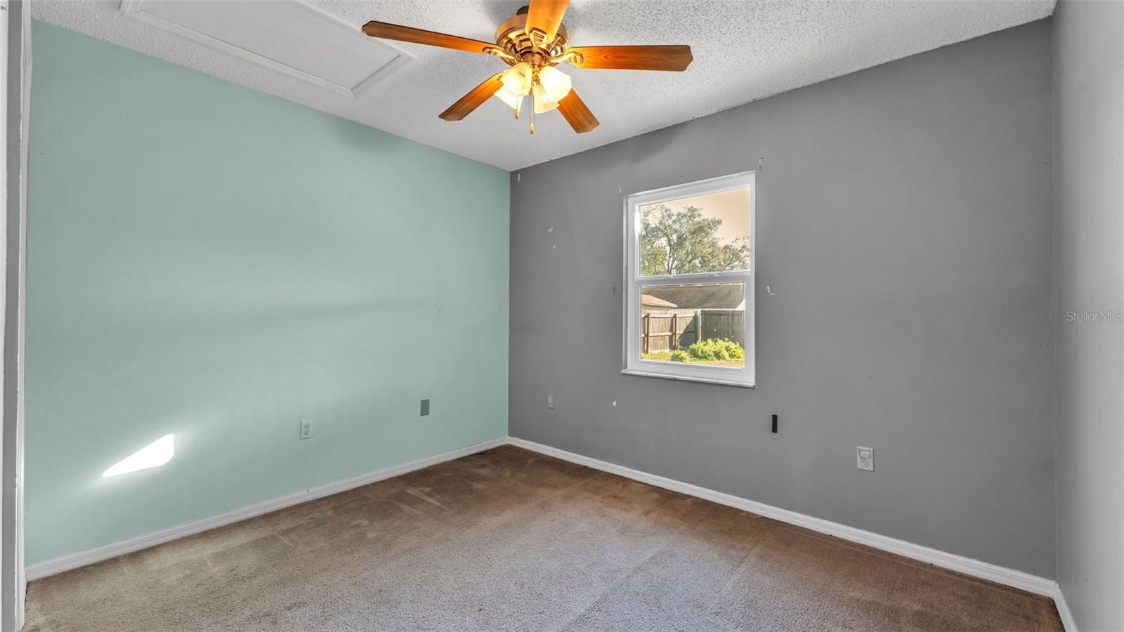 Image 9 of 40 For 7627 Clouser Court