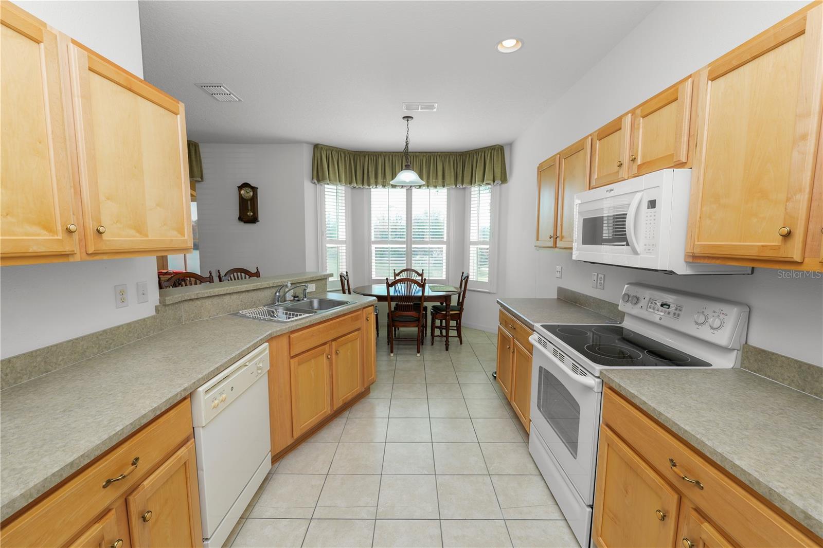 Image 12 of 58 For 3406 Fiddle Leaf Way