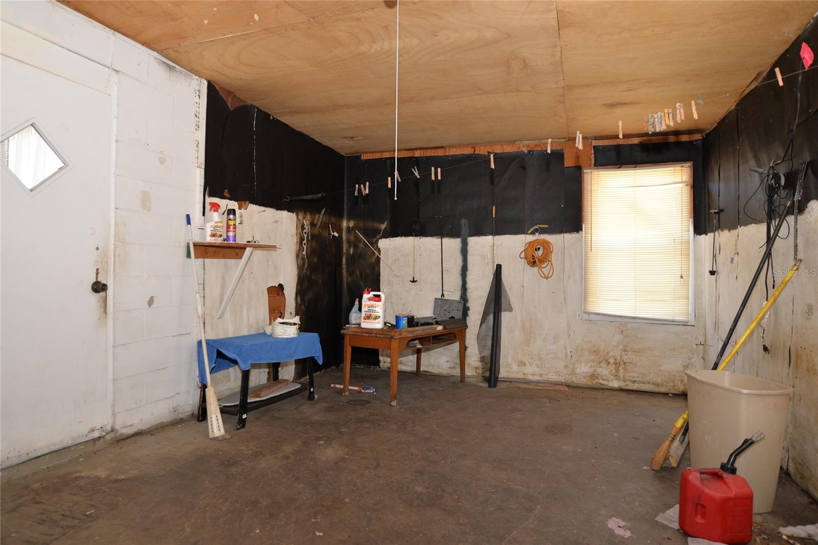 Image 9 of 10 For 640 8th Street