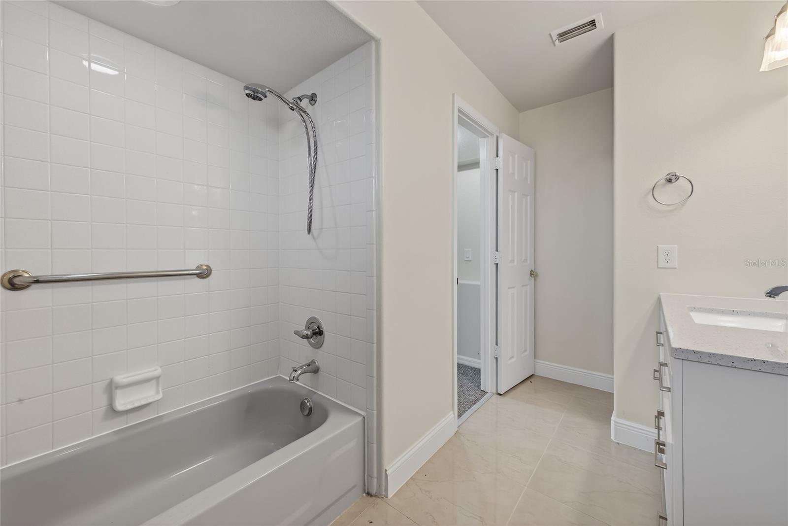 Image 54 of 62 For 513 Bar Drive