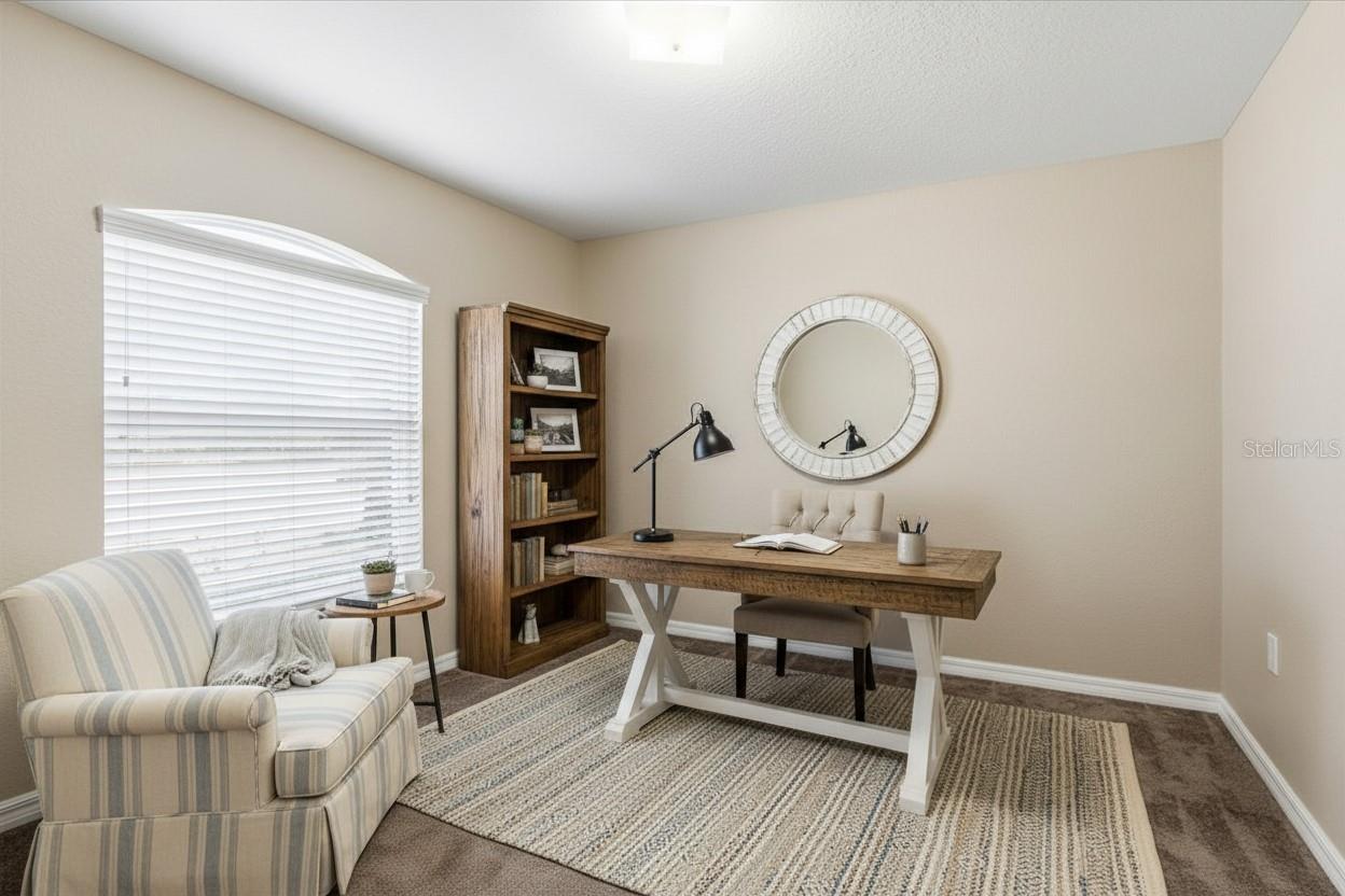 Image 6 of 42 For 185 Kissengen Park Boulevard