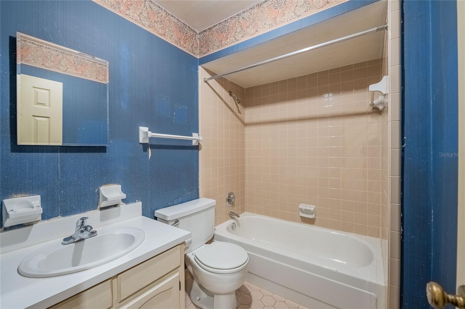 Image 31 of 39 For 5023 Kingswood Drive