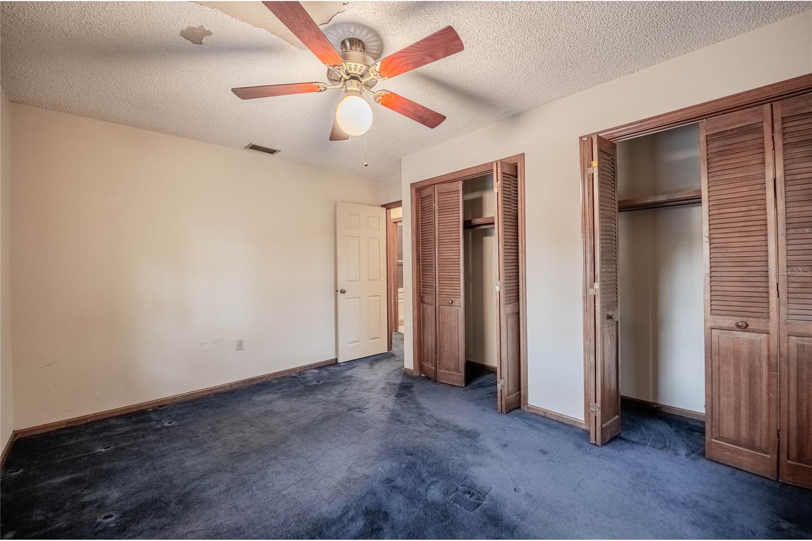 Image 36 of 39 For 5023 Kingswood Drive