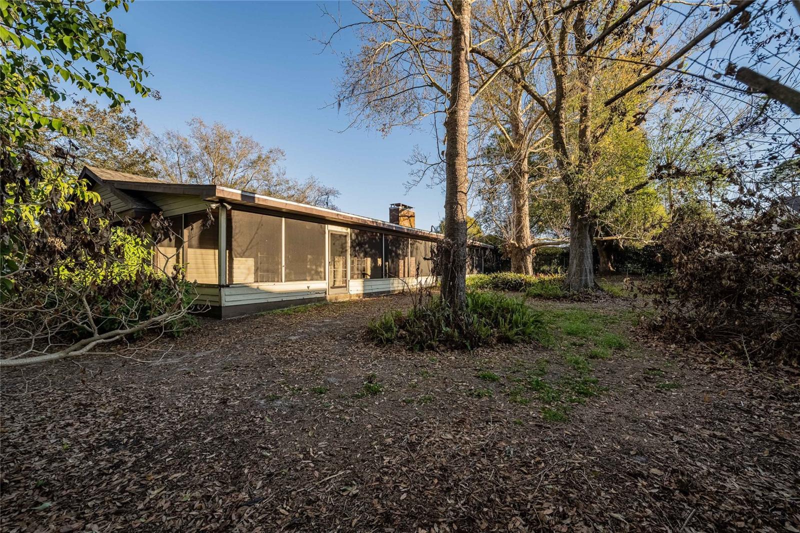 Image 6 of 39 For 5023 Kingswood Drive