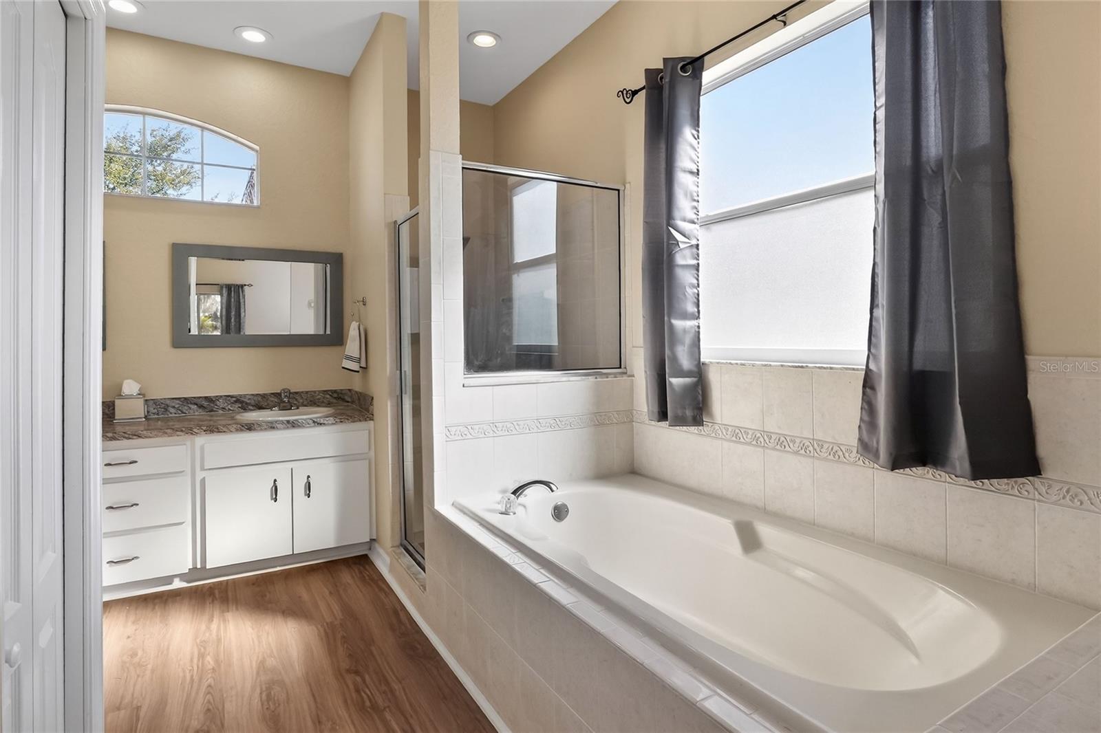 Image 22 of 50 For 2743 Berkford Circle