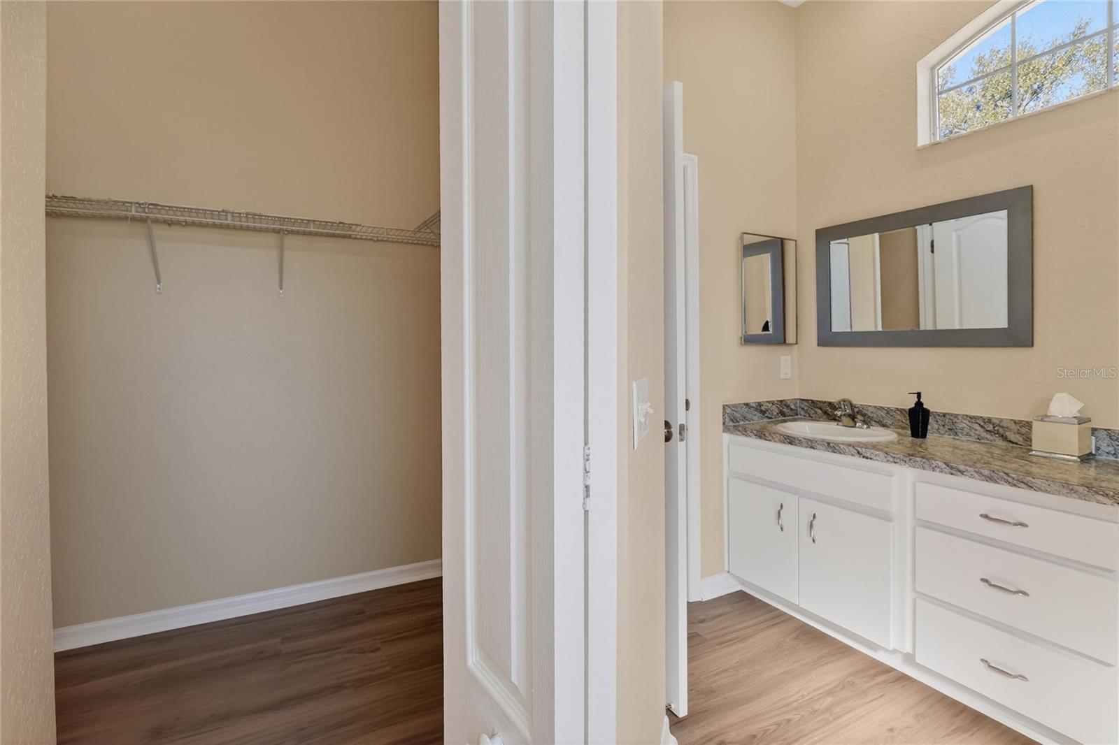 Image 25 of 50 For 2743 Berkford Circle