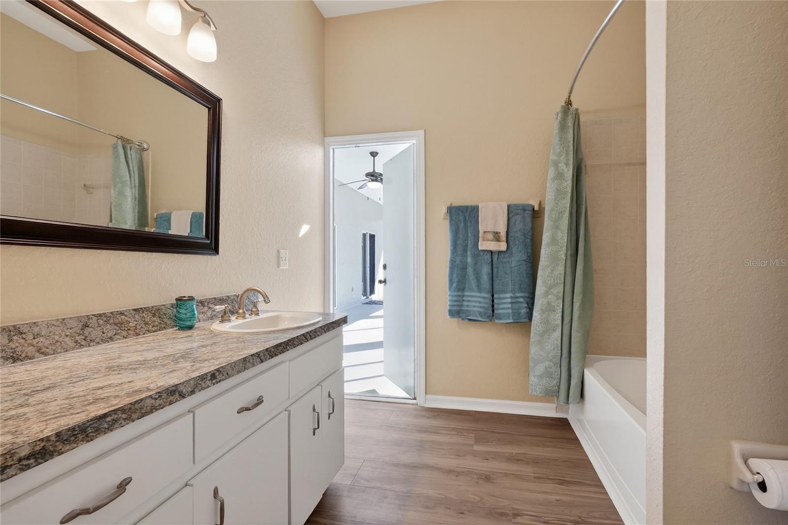 Image 31 of 50 For 2743 Berkford Circle